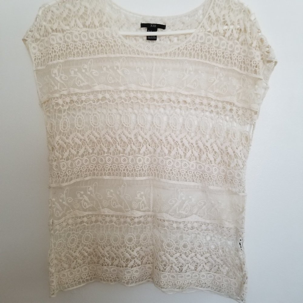 Forever 21 Lace and Embroidered Beige Top Size S